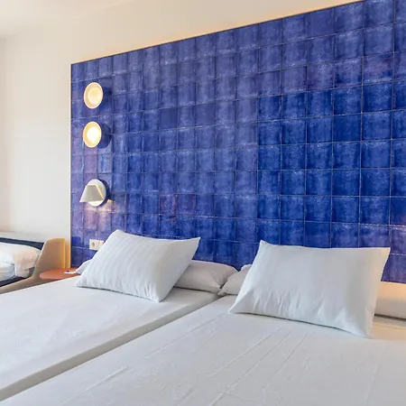 Perla Marina Hotel Nerja Exterior photo